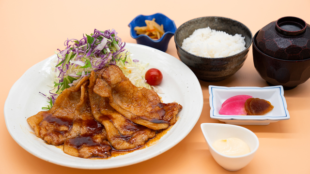 房総ポークの生姜焼き定食