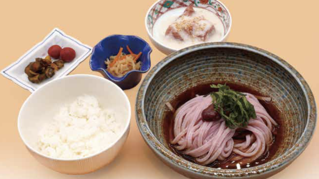 梅うどんとマグロ山掛け添えセット